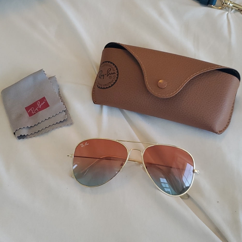 Ray Ban Sunglass RB 3025 Gold Gradient NWOT